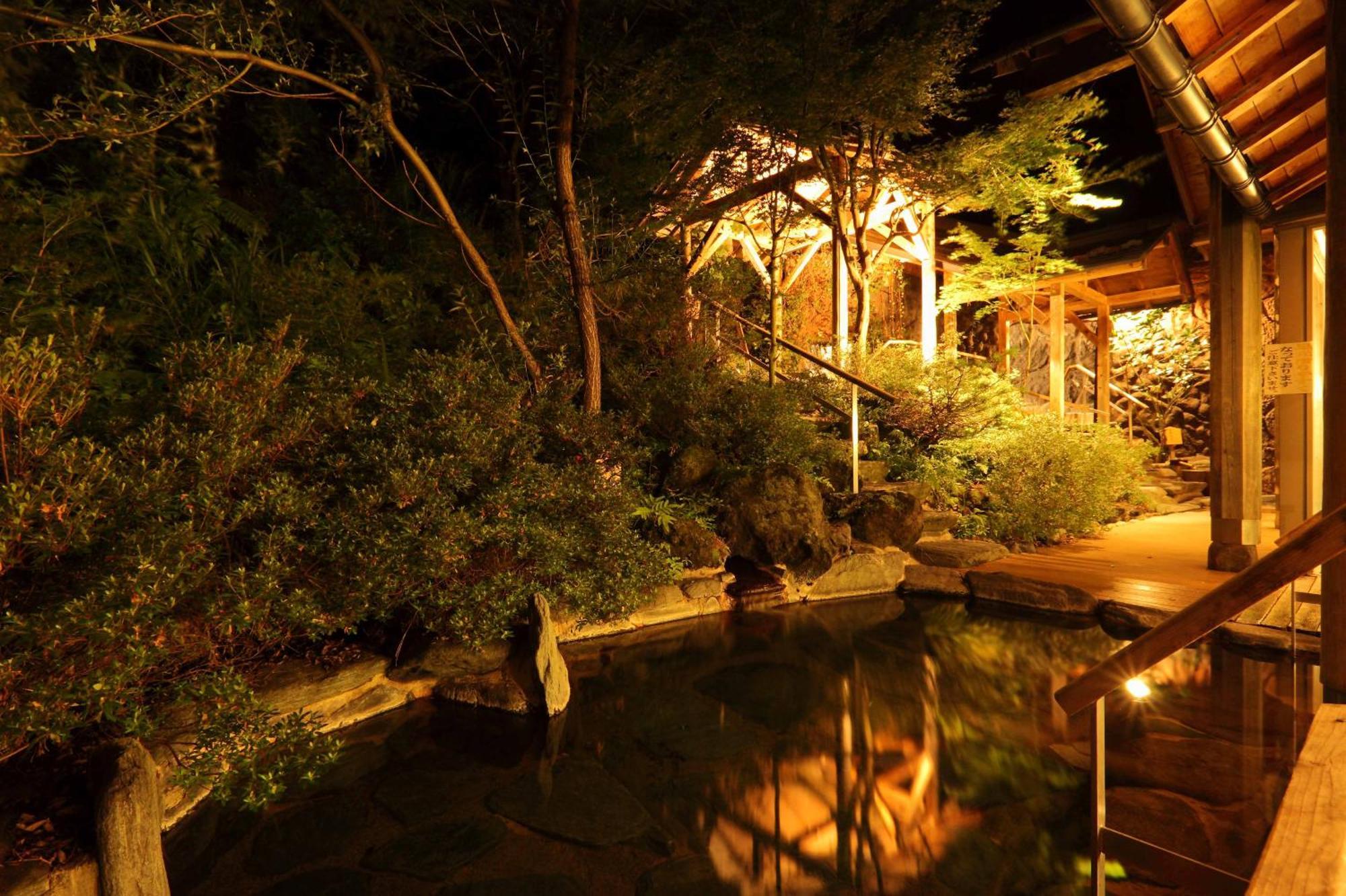 Futaba 4* Yuzawa (Niigata)
